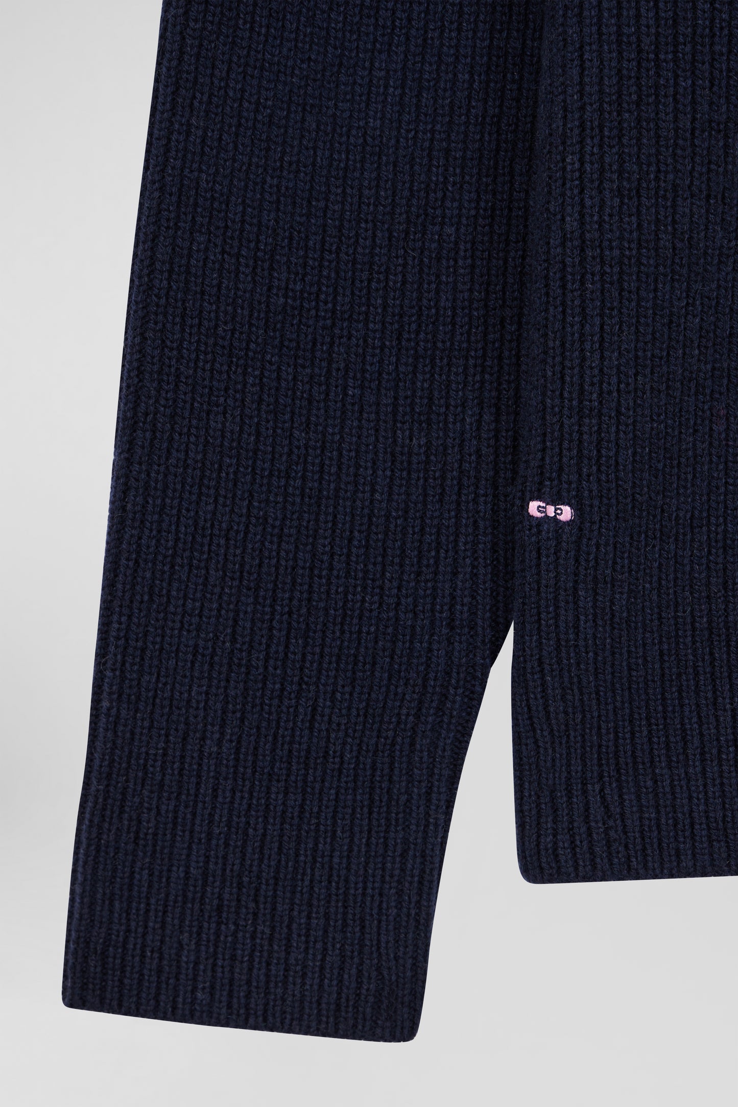 Navy blue wool and cashmere round-neck sweater, regular fit