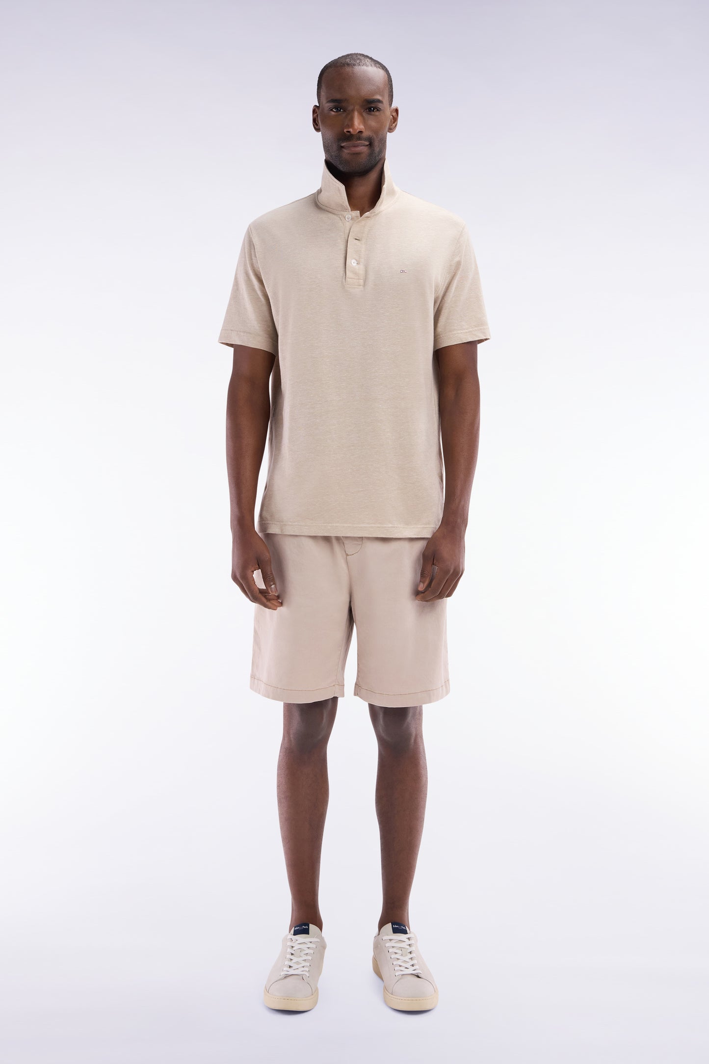 Elasticated waistband beige Bermuda shorts in lyocell and stretch cotton