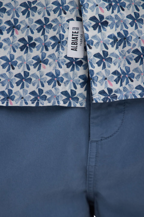 Straight-fit sort-sleeved shirt in medium grey cotton with graphic floral print - Image 3