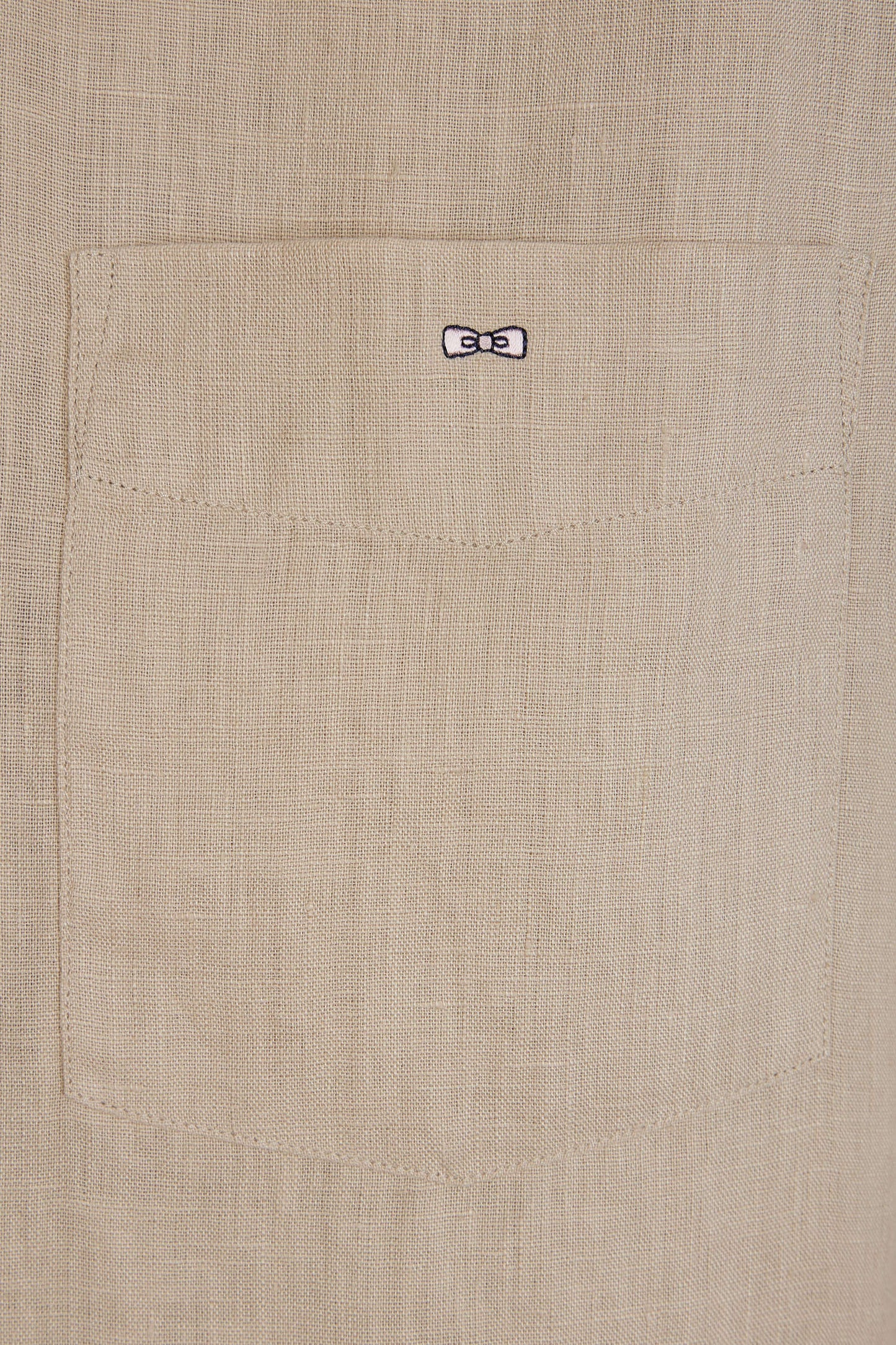 Straight-fit beige linen shirt