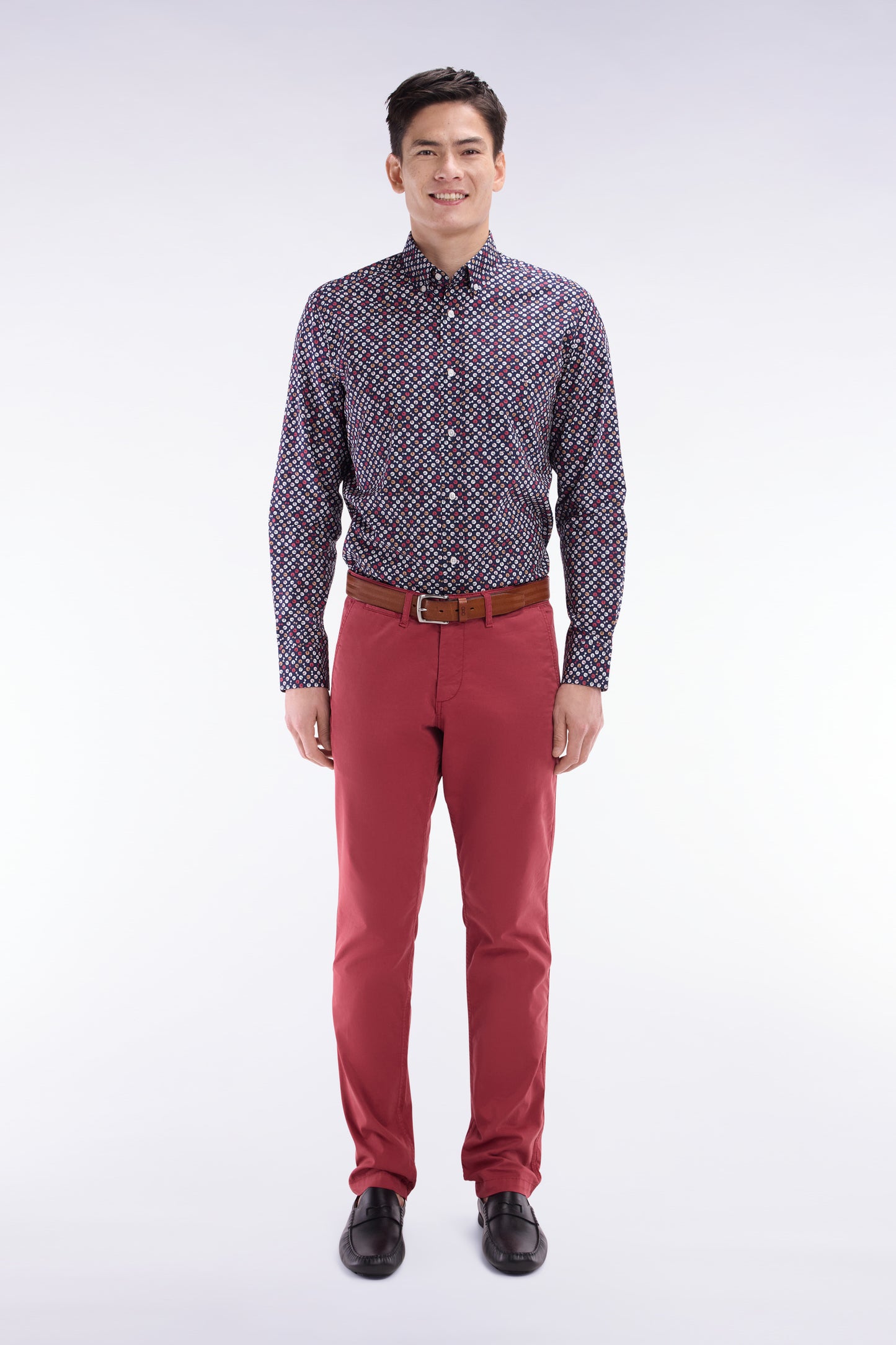 Straight-fit navy cotton poplin shirt with red microprint