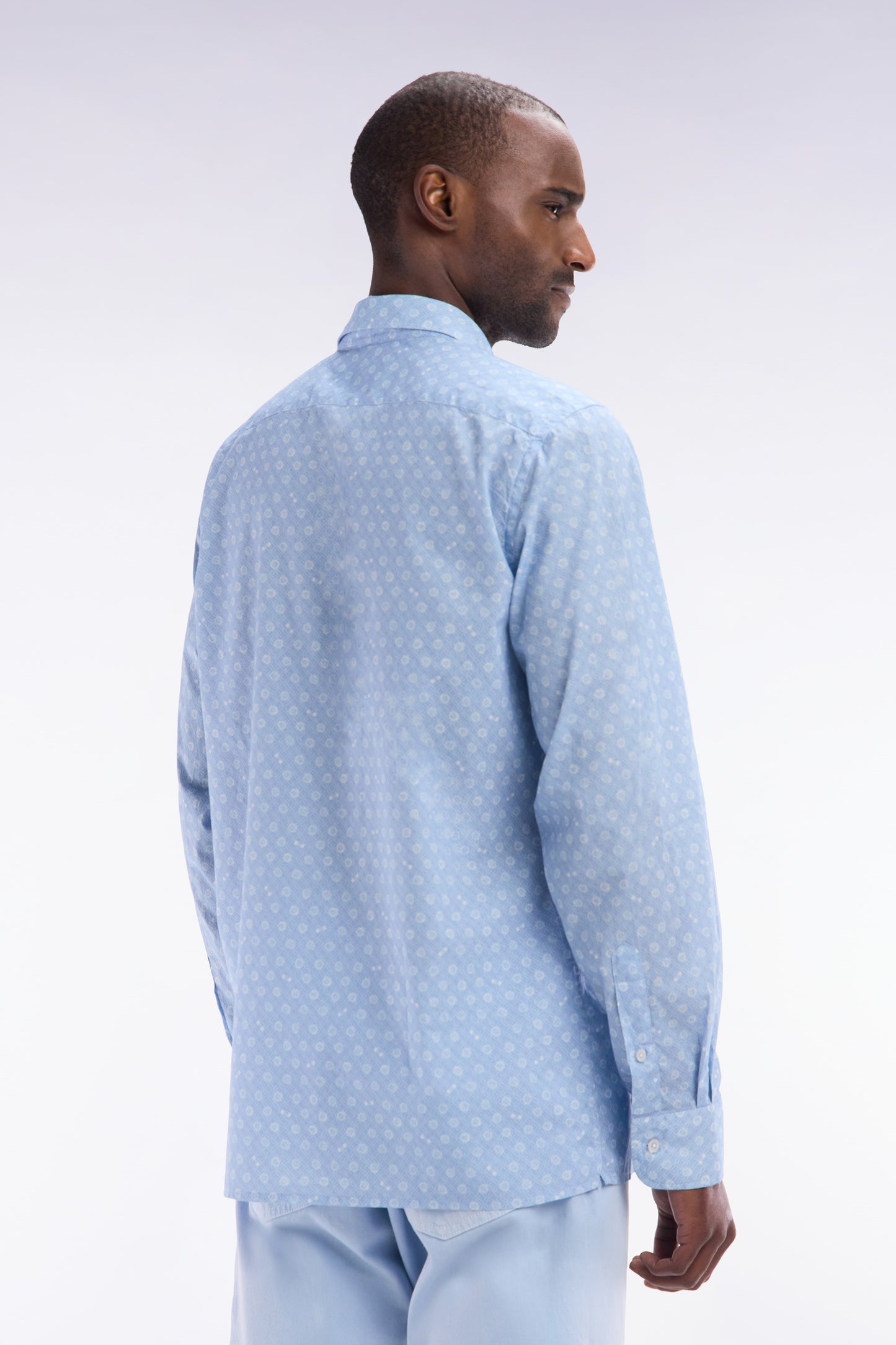 Straight-fit white printed sky blue cotton poplin shirt
