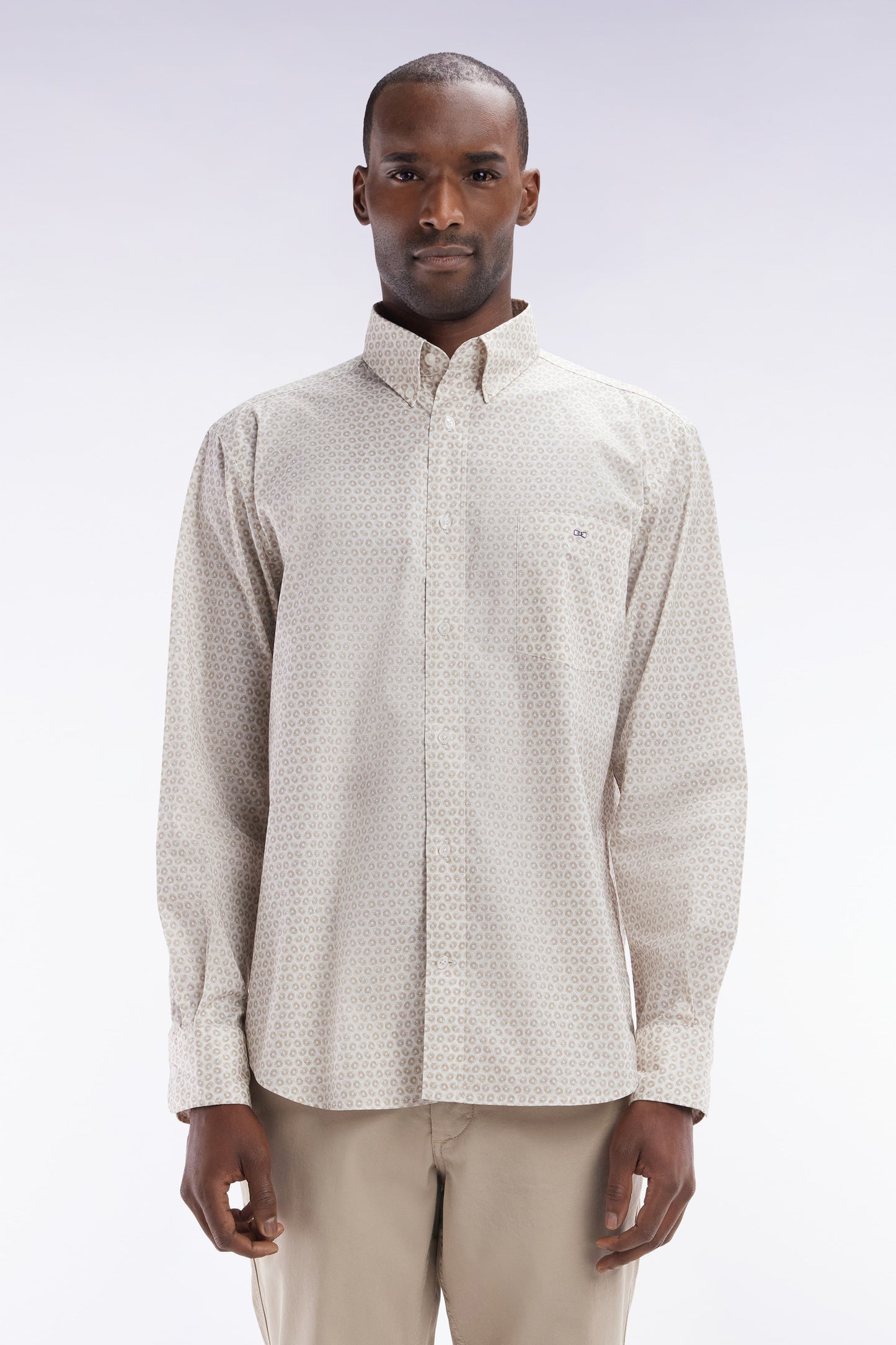 Straight-fit cotton poplin shirt with beige graphic microprint