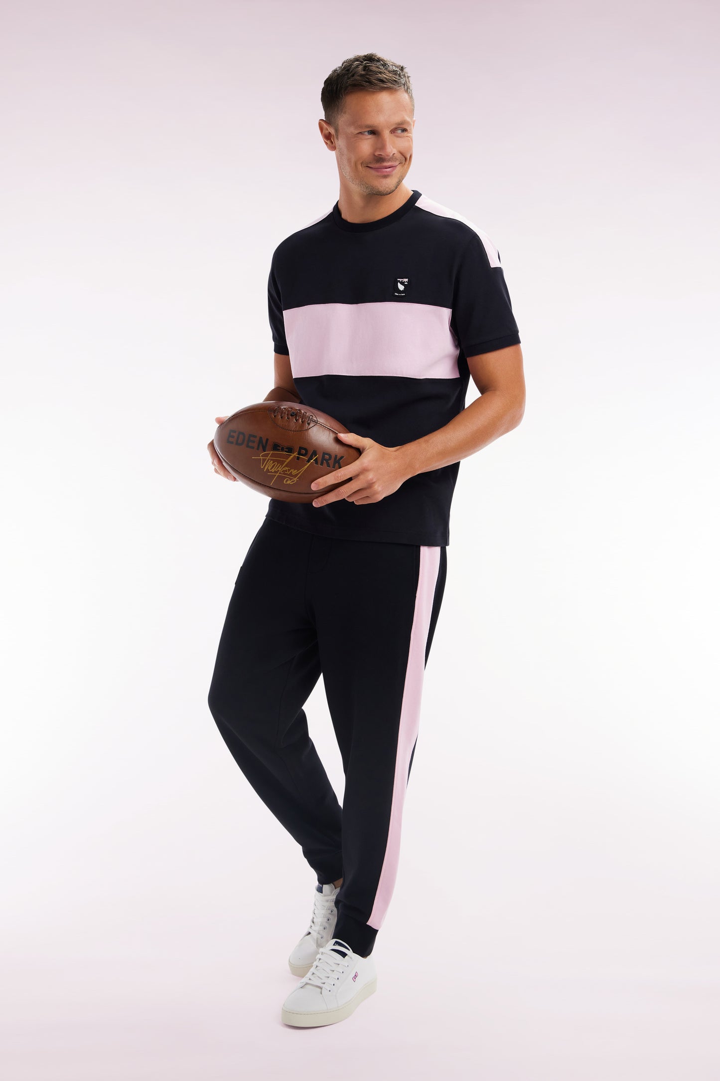 New Zealand relaxed-fit black and pink cotton fleece joggers