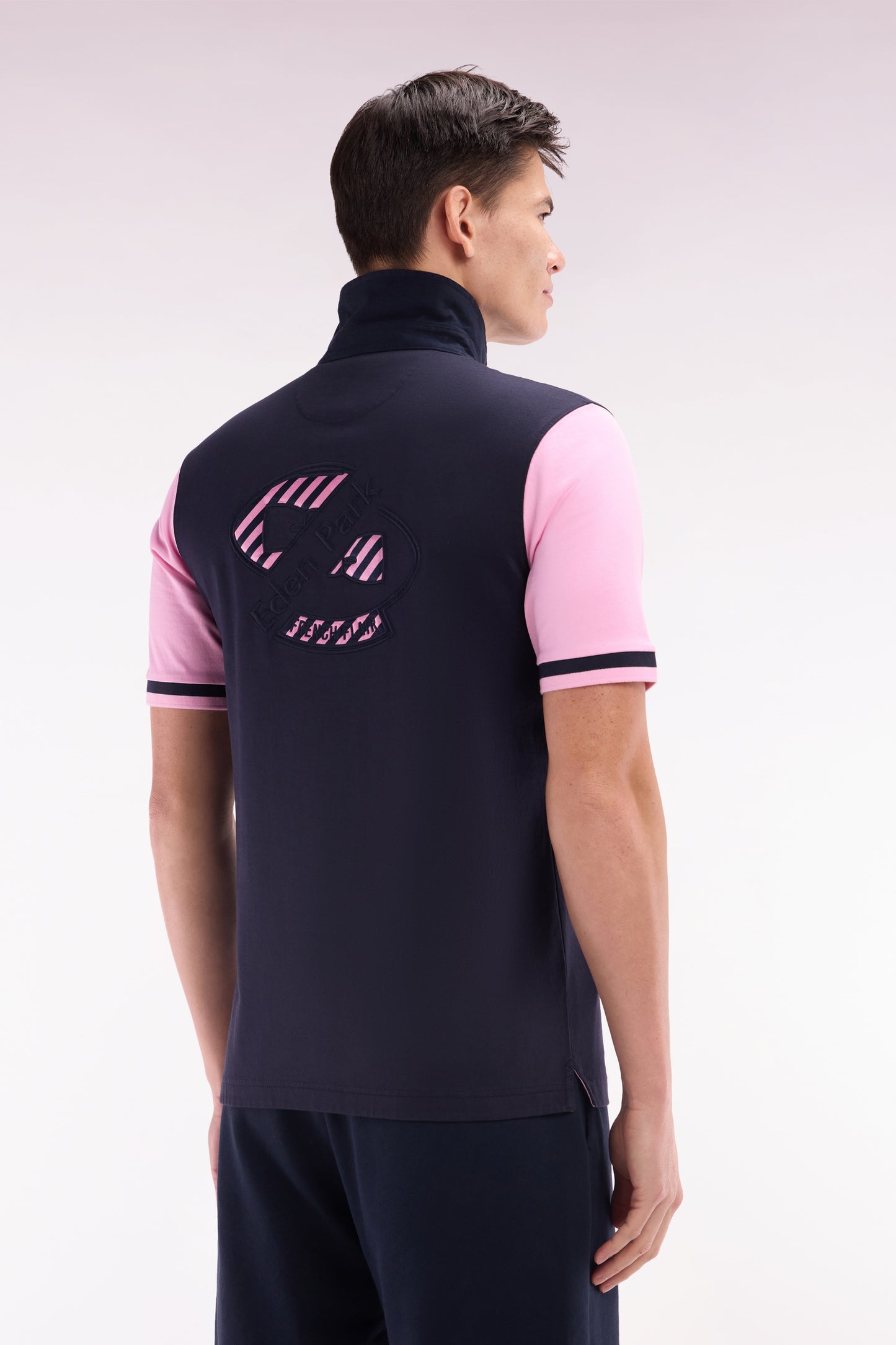 Straight-cut short-sleeved rugby shirt in navy and pink cotton with back embroidery