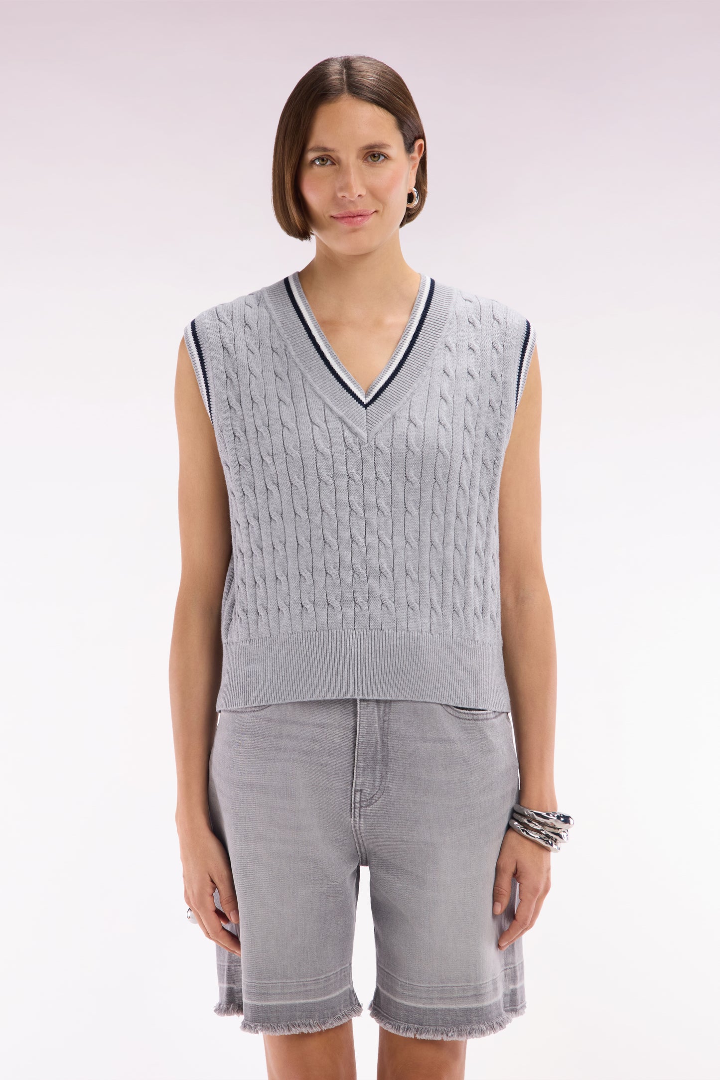Relaxed-fit black cable cotton sleeveless jumper
