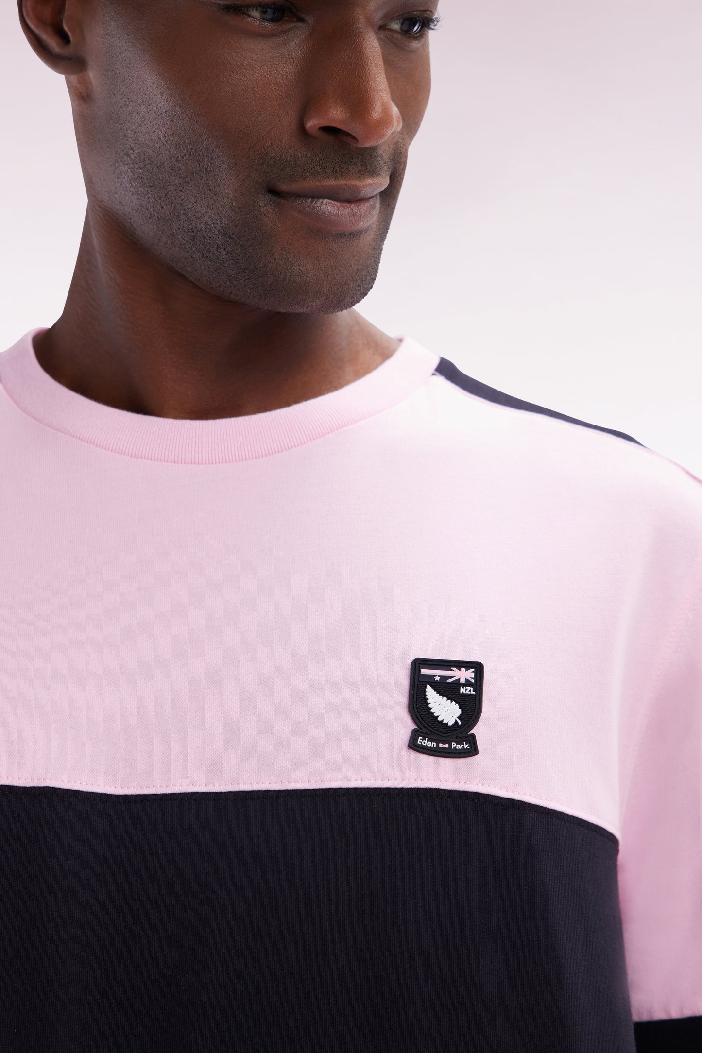 T-shirt Nouvelle Zélande en coton rose coupe décontractée
