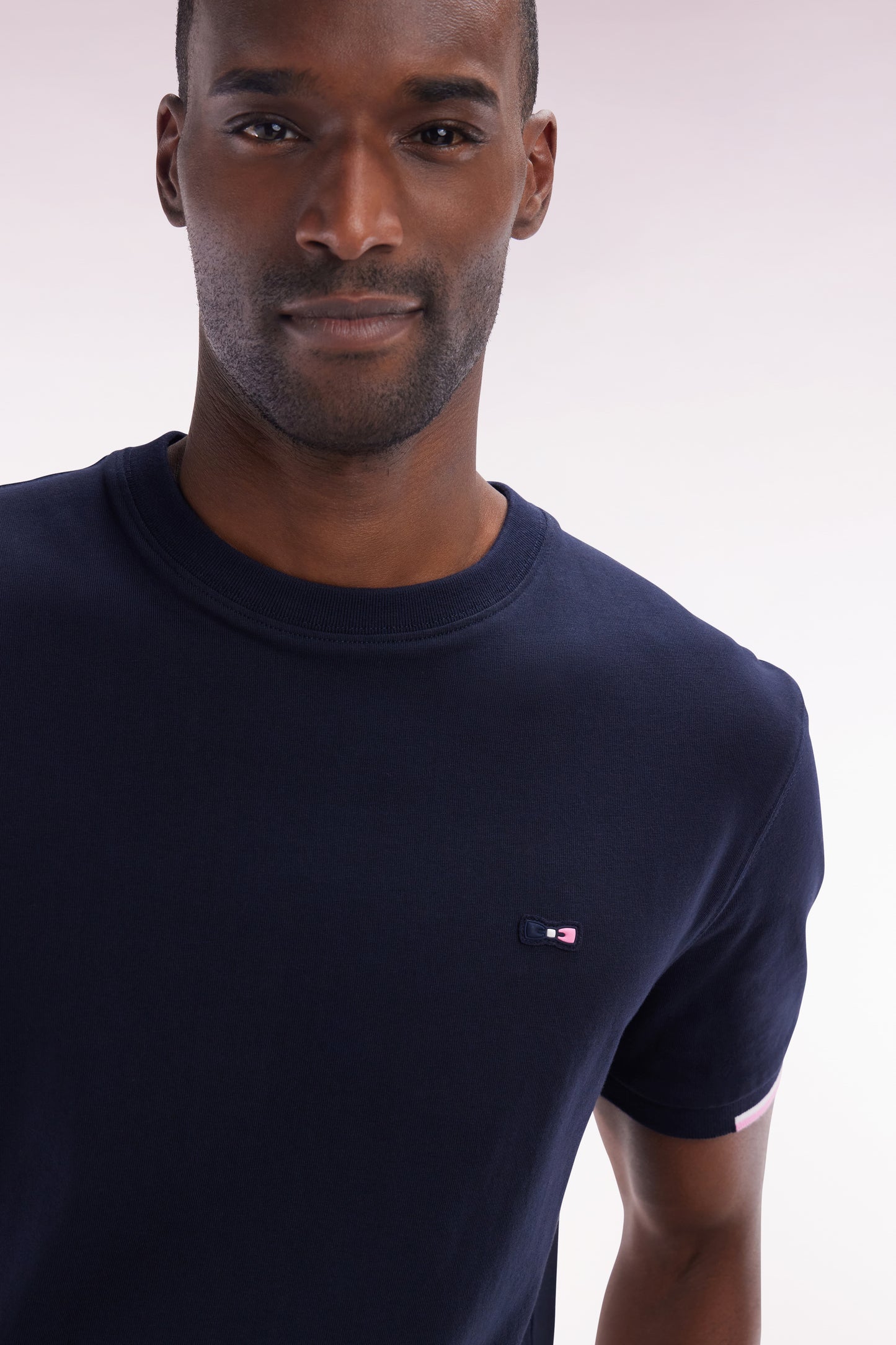 Straight-fit navy cotton T-shirt with back embroidery