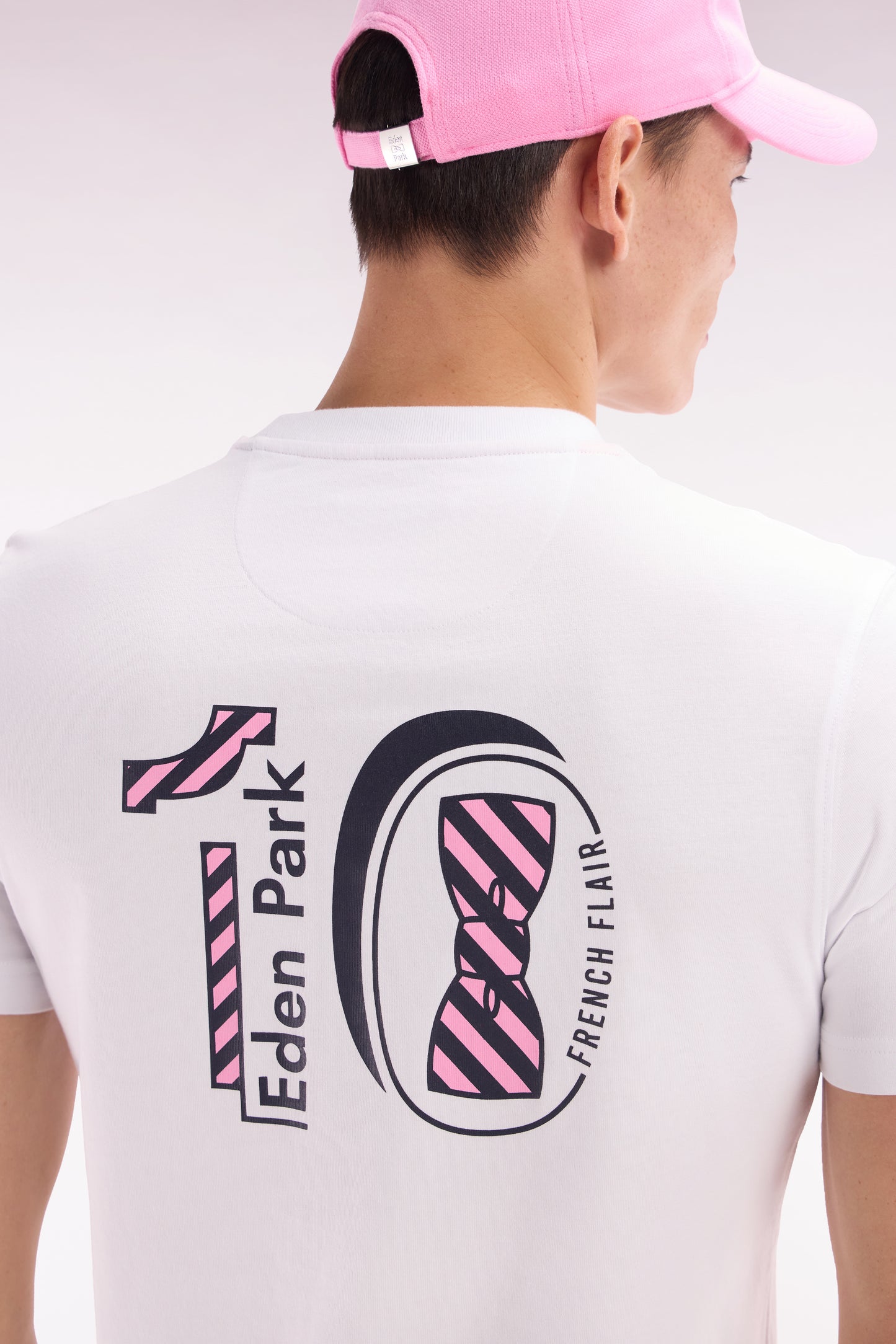 White cotton T-shirt embroidered back straight cut