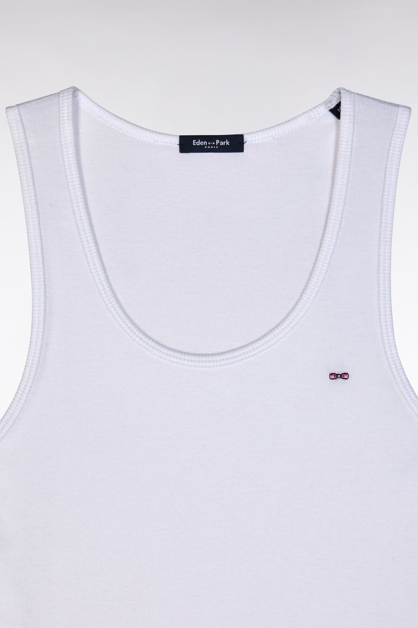 Pyjama court en coton débardeur côtelé blanc short marine