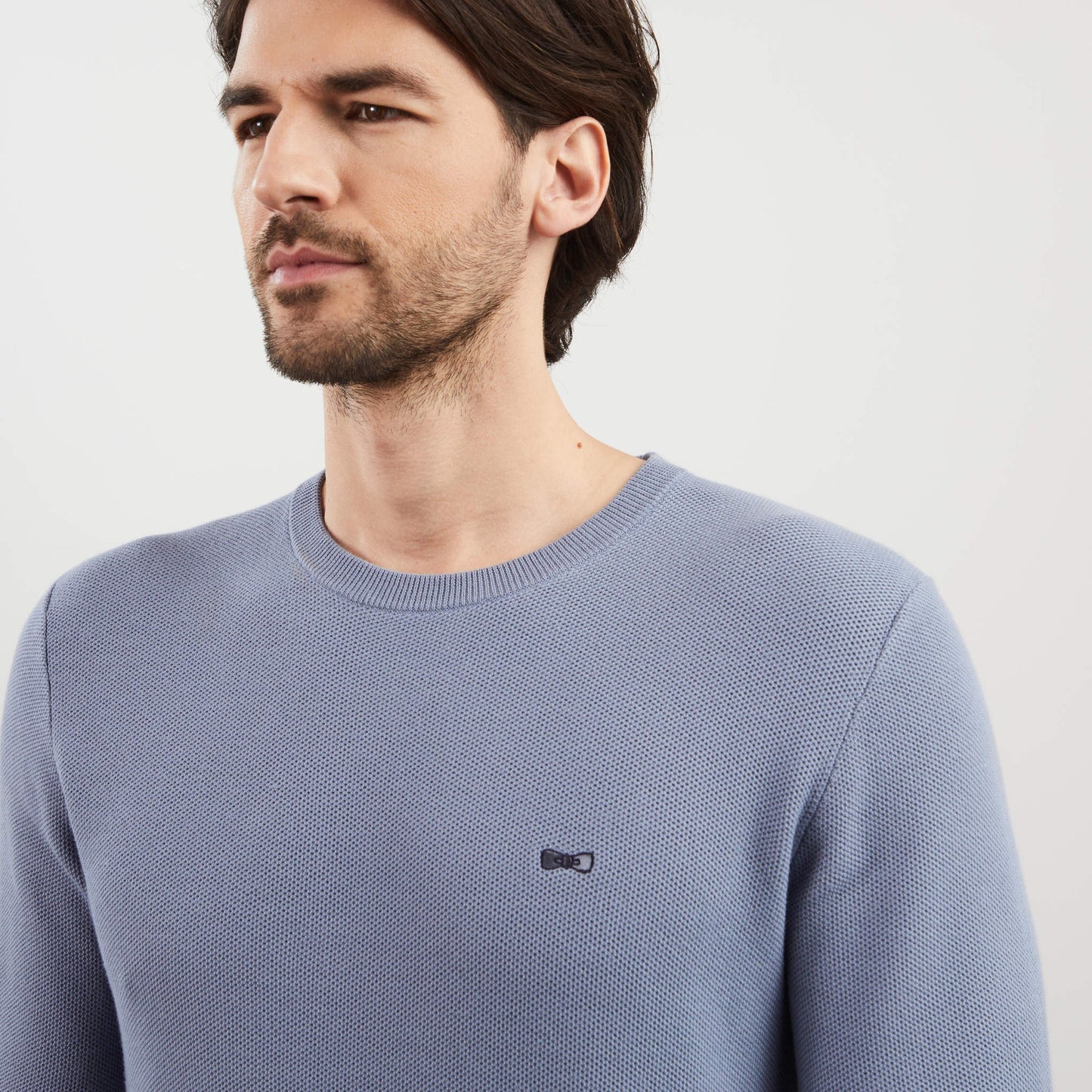 Pull gris en maille fantaisie
