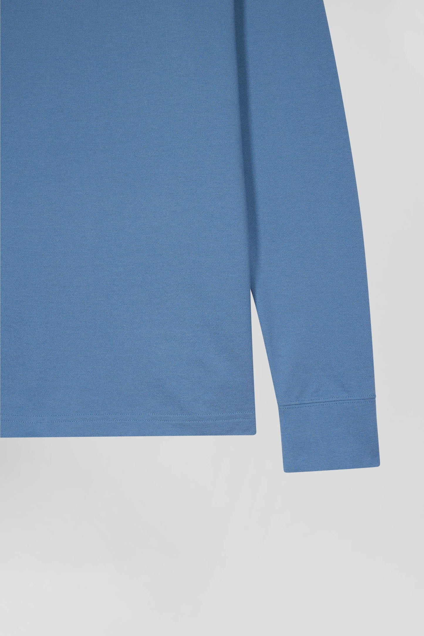 Regular sky blue long-sleeved cotton piqué polo shirt with striped collar
