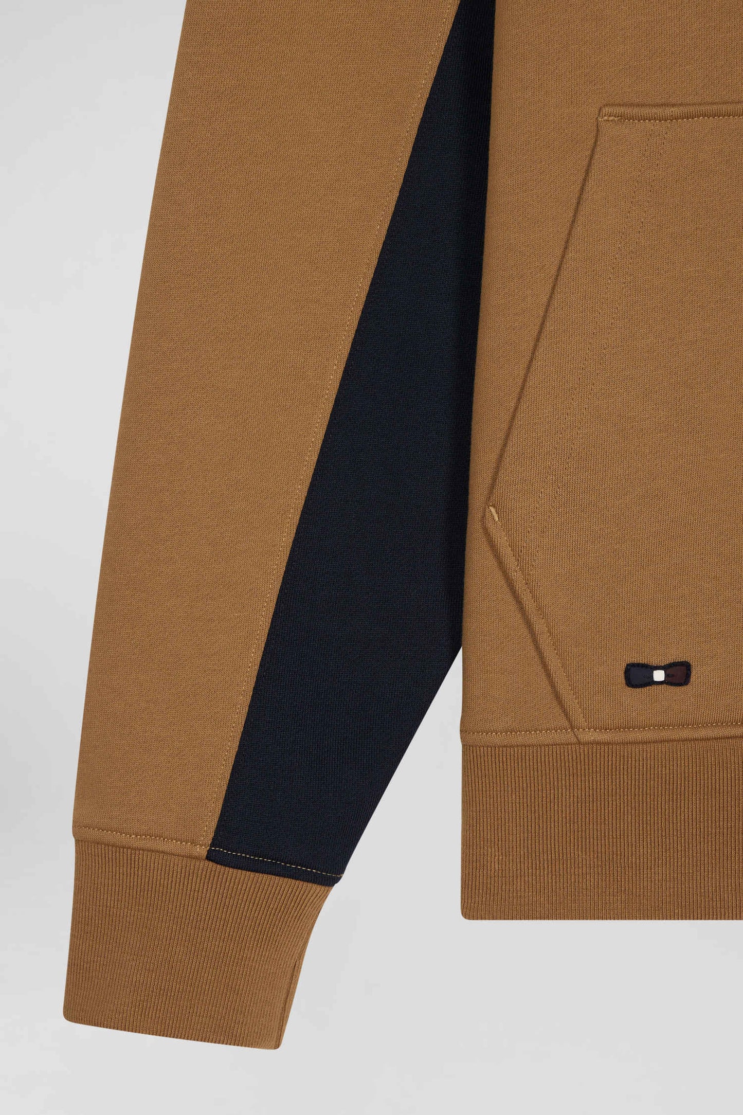 Colorblock hooded sweatshirt in hazelnut cotton Relaxed fit