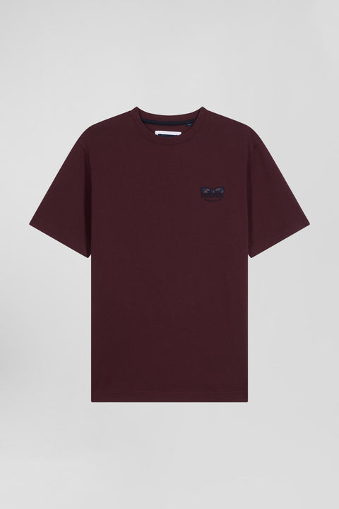 Regular burgundy short-sleeved cotton T-shirt with tie patchwork emblem - Image 2