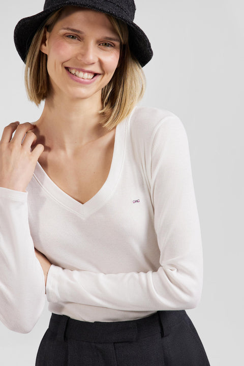 Slim ecru long-sleeved V-neck cotton T-shirt - Image 3