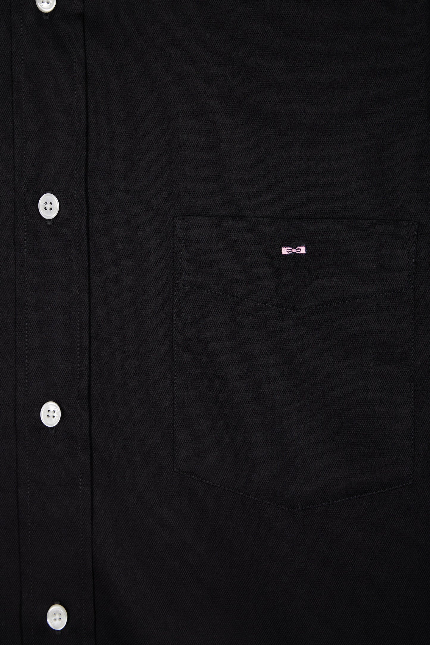 Chemise en coton piqué noir coupe droite