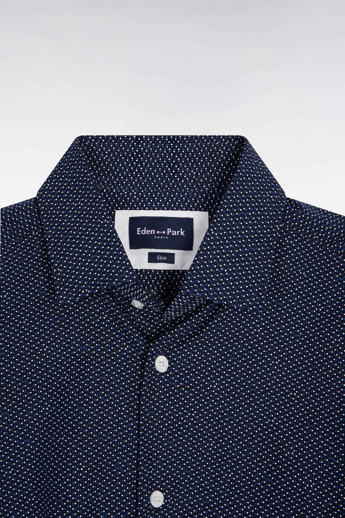 Cotton shirt with blue polka dot micropattern, slim fit