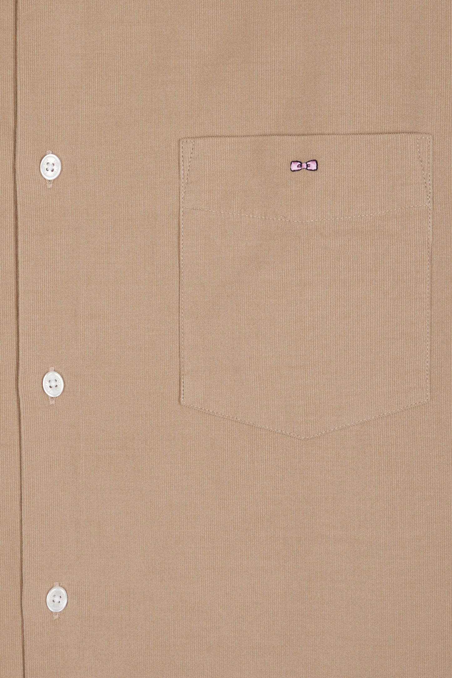 Chemise en velours beige coupe droite