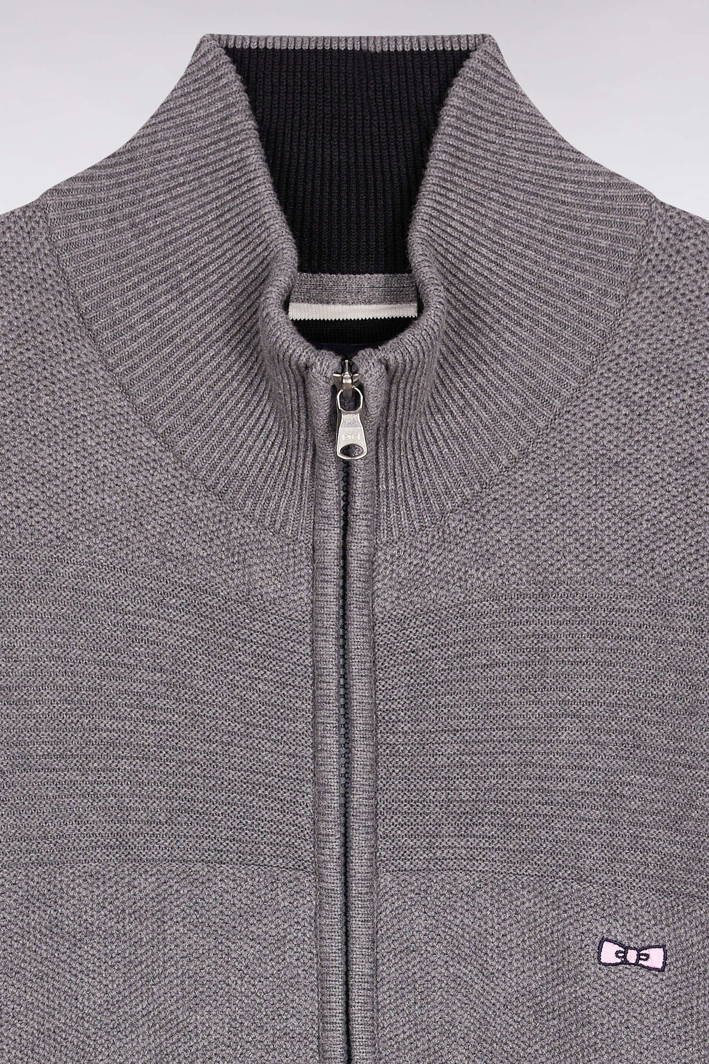 Cardigan zippé en coton nid d'abeille gris coupe droite