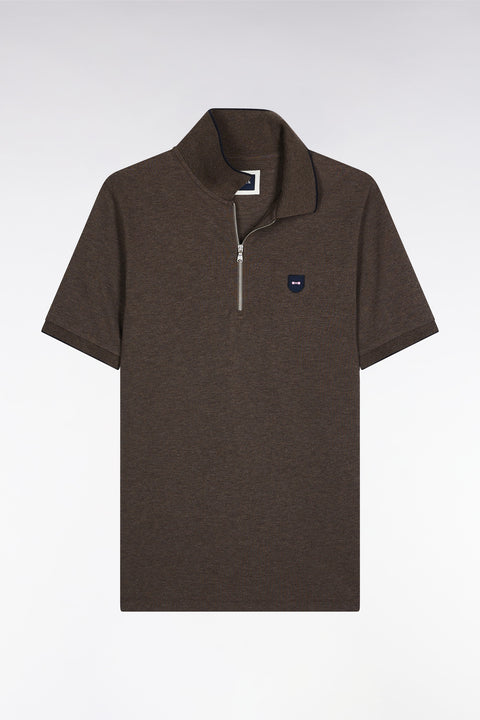 Polo manches courtes en piqué coton stretch marron zippé coupe slim - Image 2