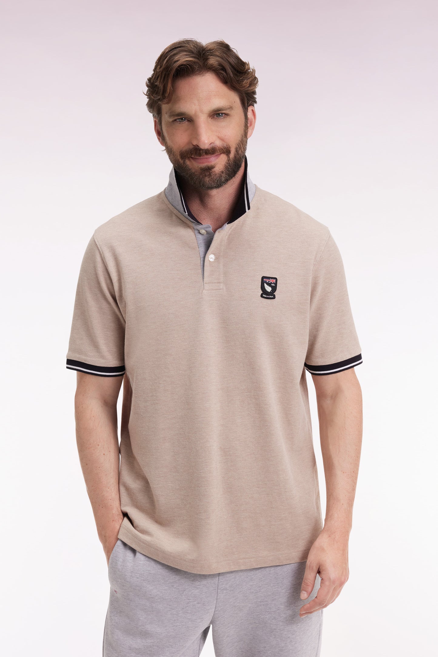 Polo manches courtes Nouvelle Zélande en piqué coton beige coupe ample