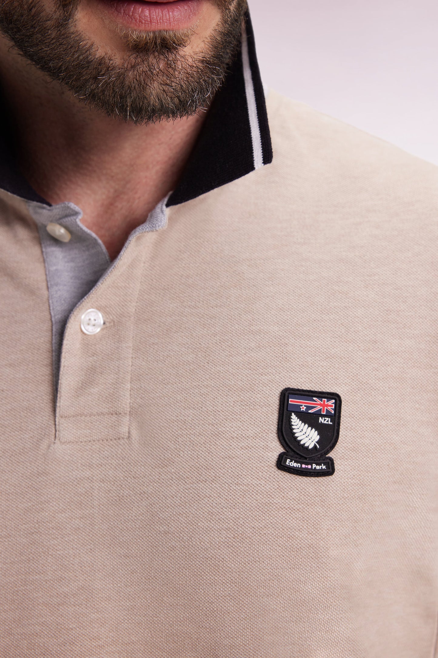Polo manches courtes Nouvelle Zélande en piqué coton beige coupe ample