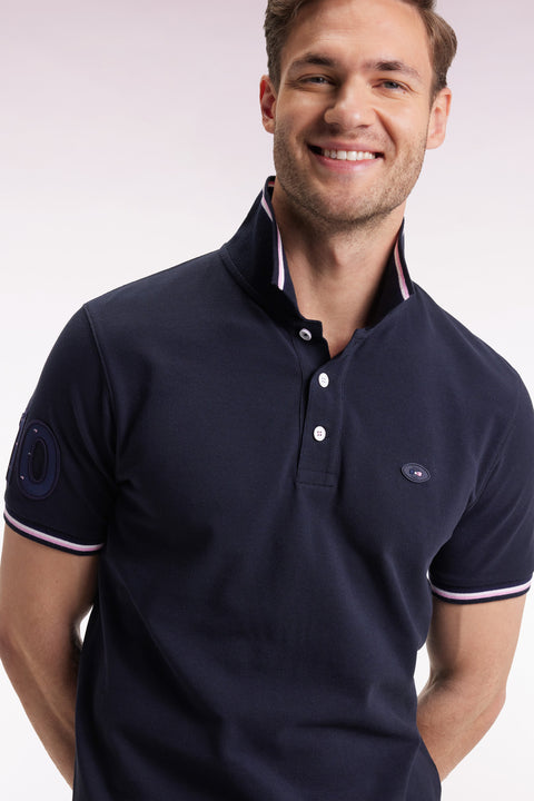 Polo manches courtes marine finitions tricolores coupe droite - Image 1