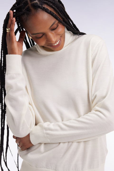 Turtleneck sweater in ecru merino wool - Image 1
