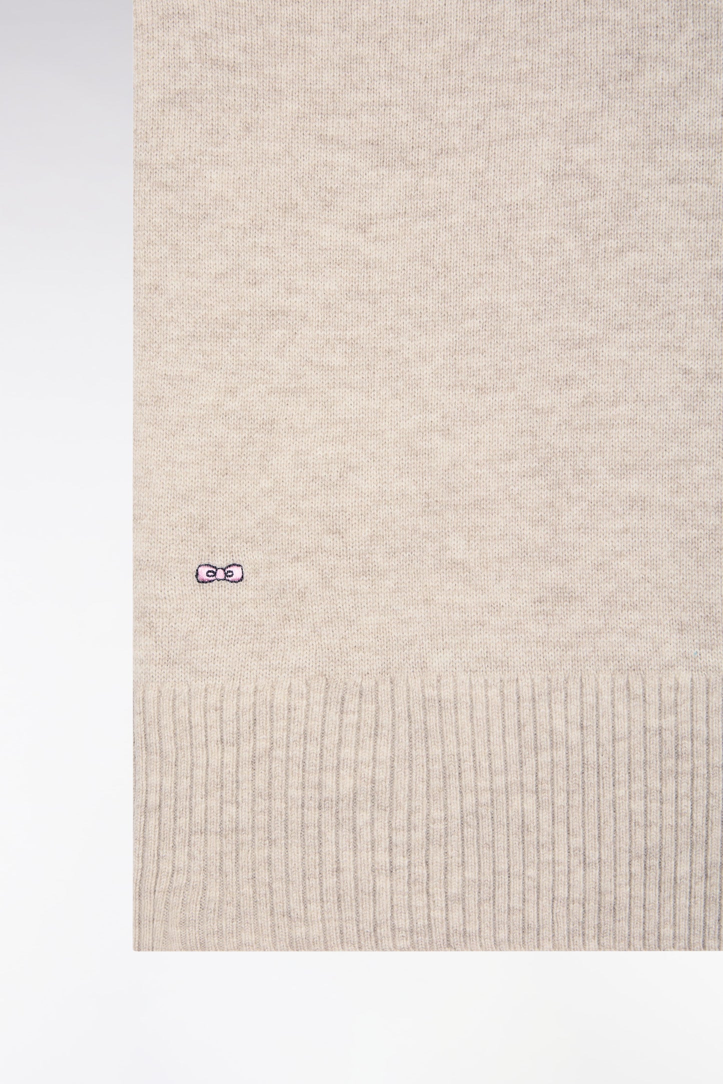 Pull à col roulé en laine et cachemire beige coupe Relaxed