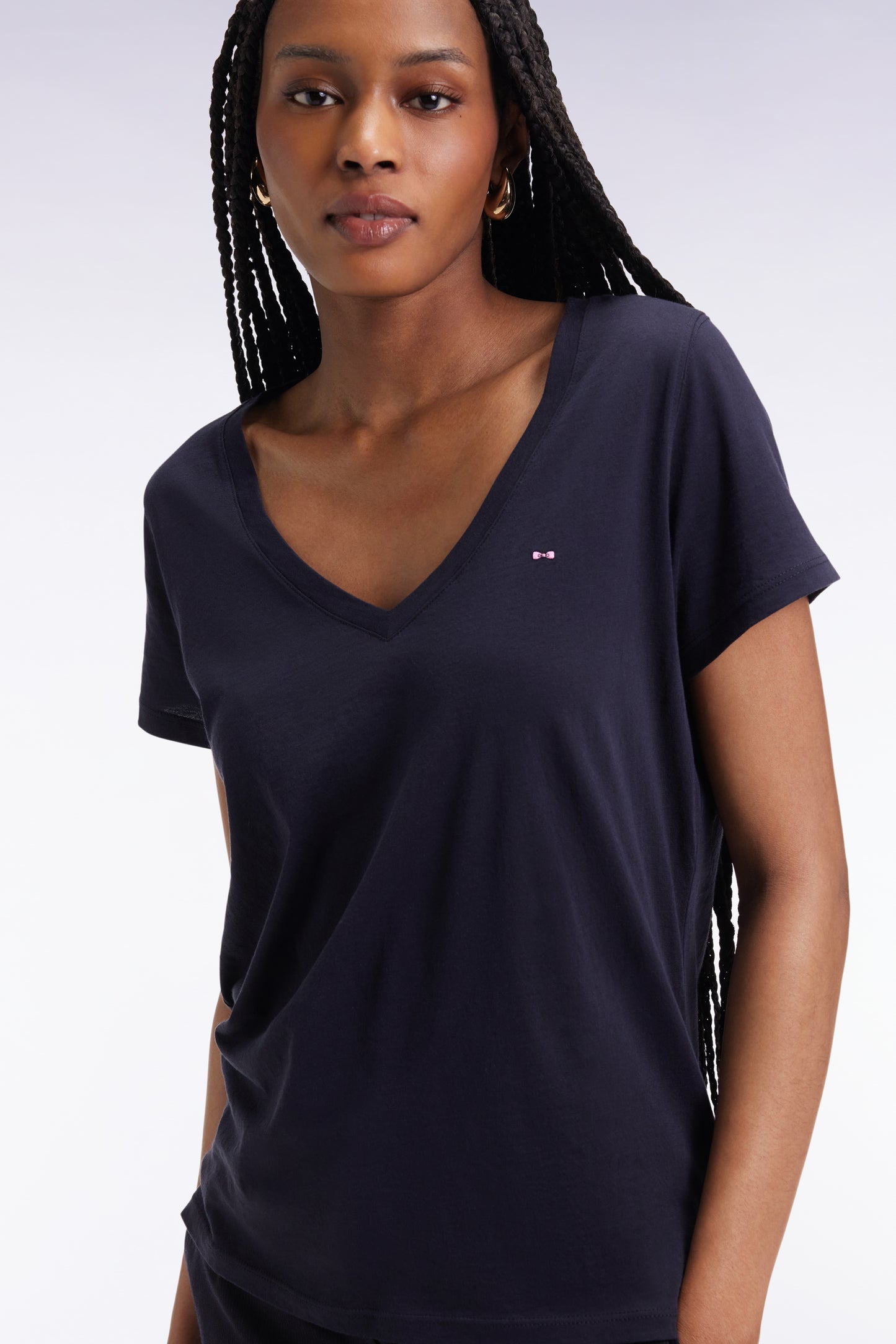 T-shirt à manches courtes en coton Pima marine col V