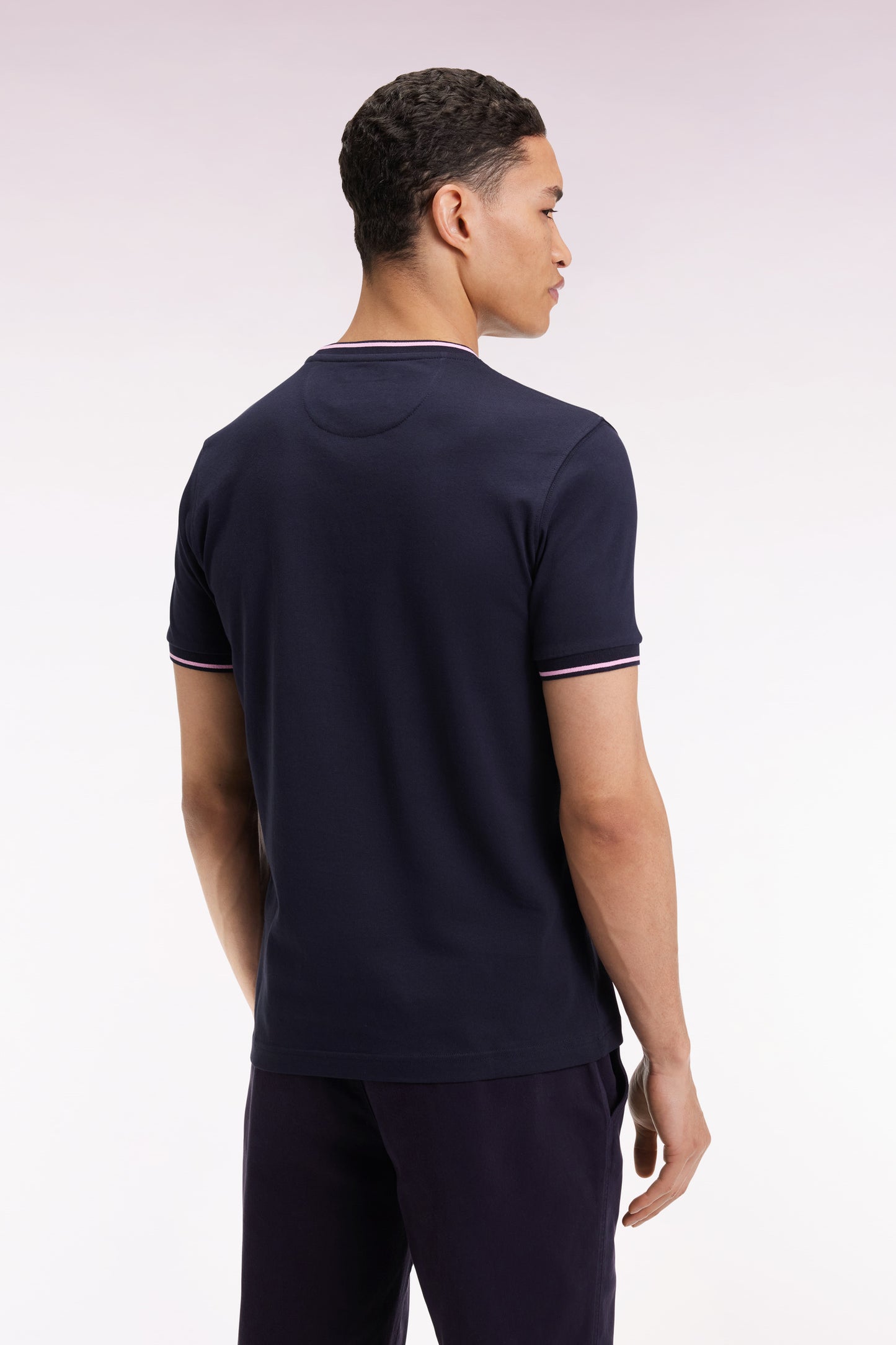 Short-sleeved navy cotton T-shirt