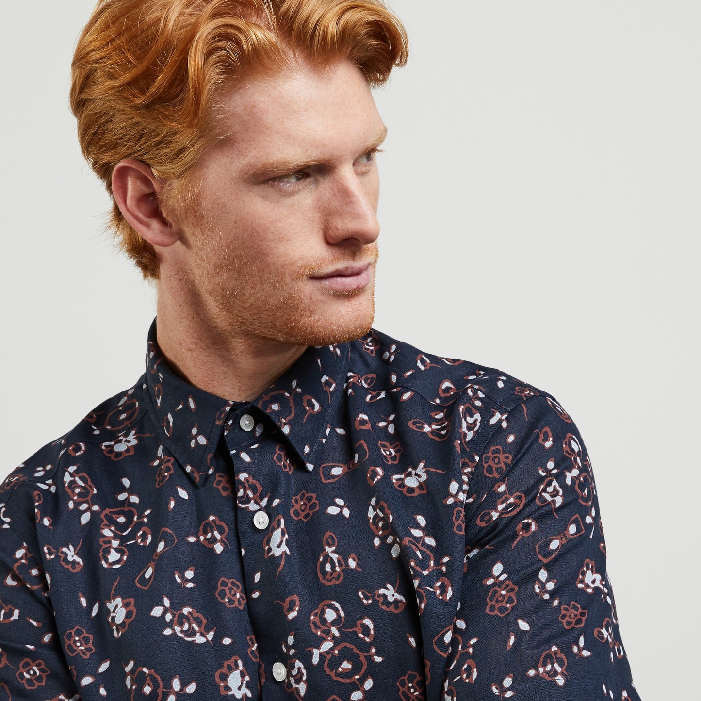 Linen blouse with an exclusive floral print
