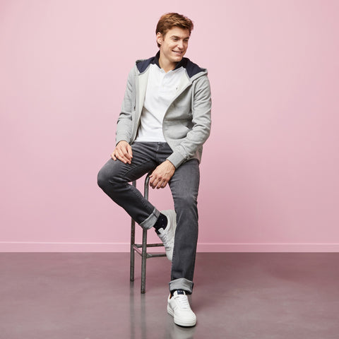 Sweat gris zippé à capuche - Image 3