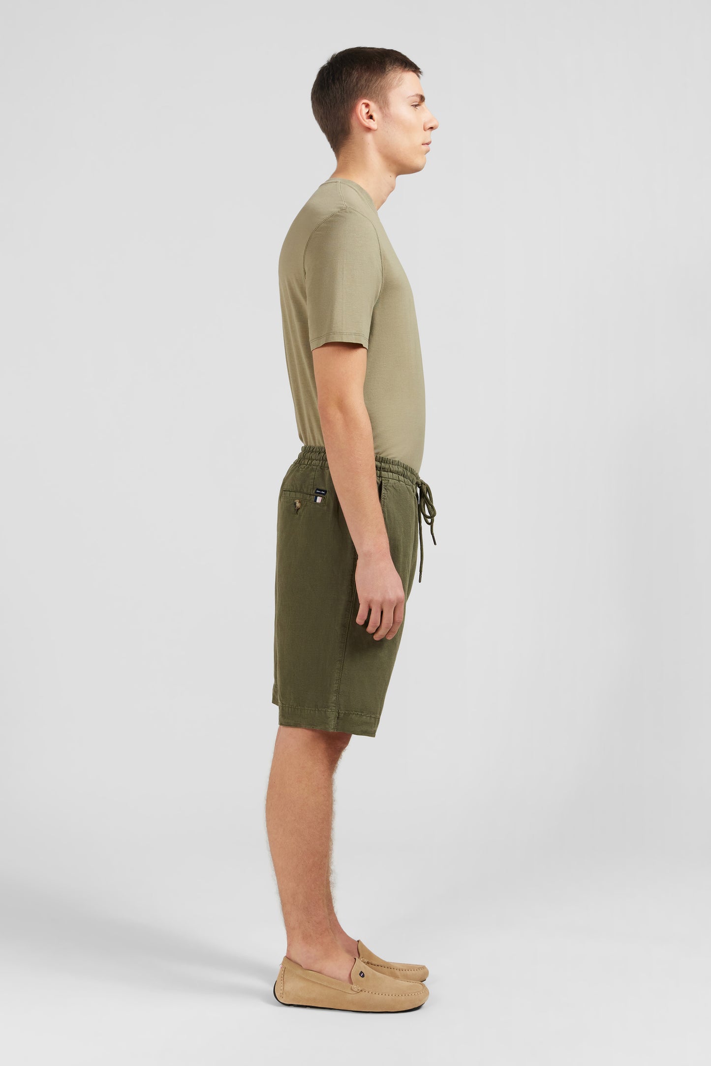Bermuda kaki à taille élastiquée