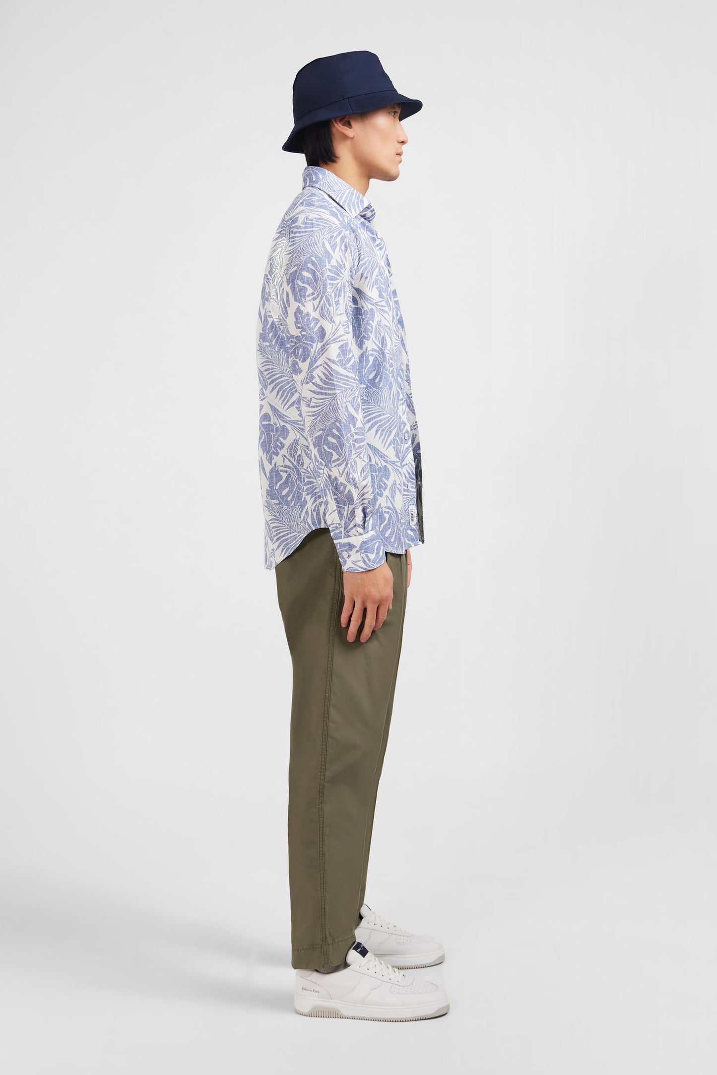 Chemise à imprimé feuilles exclusif