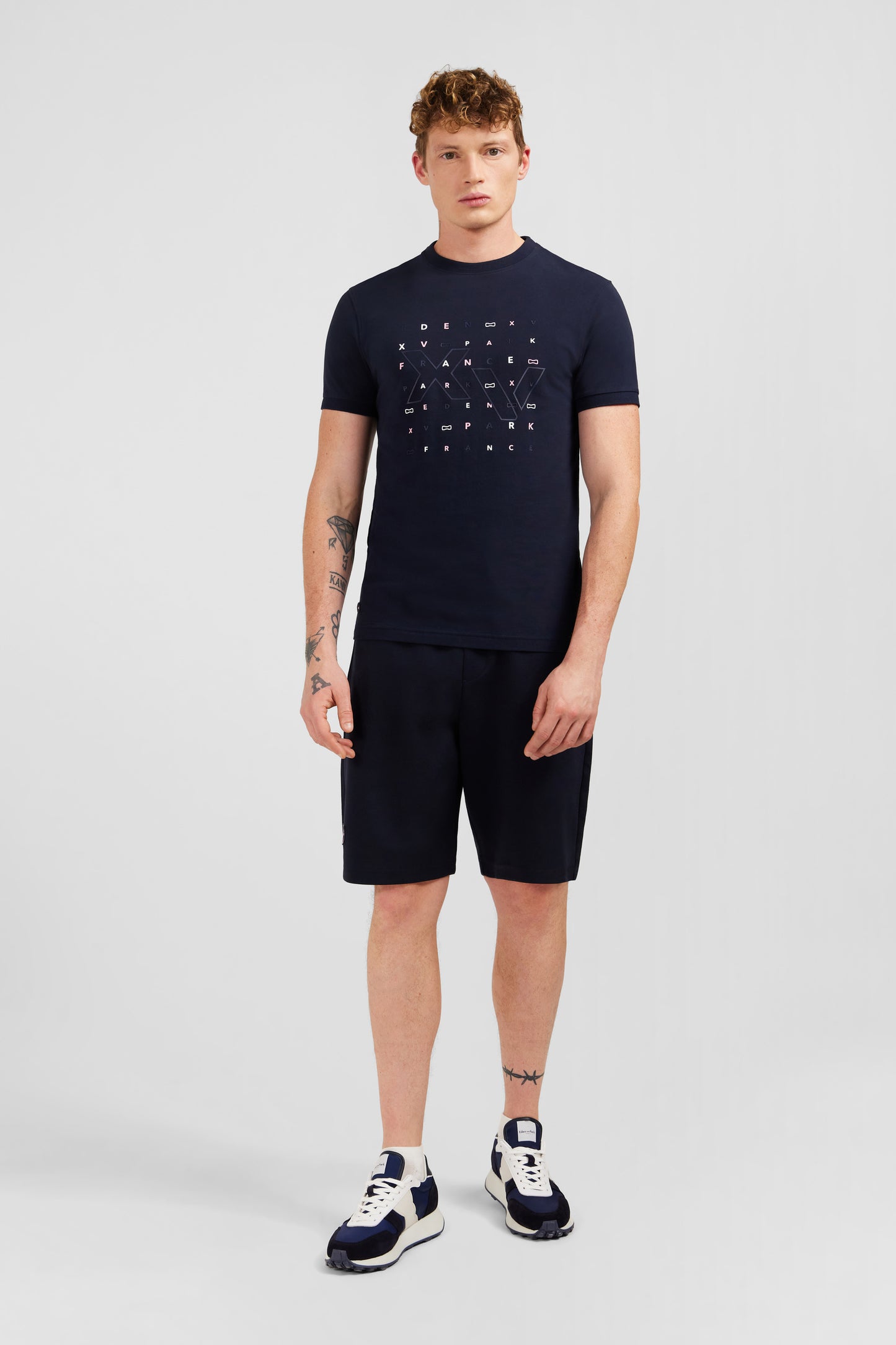 Navy blue printed short-sleeved T-shirt
