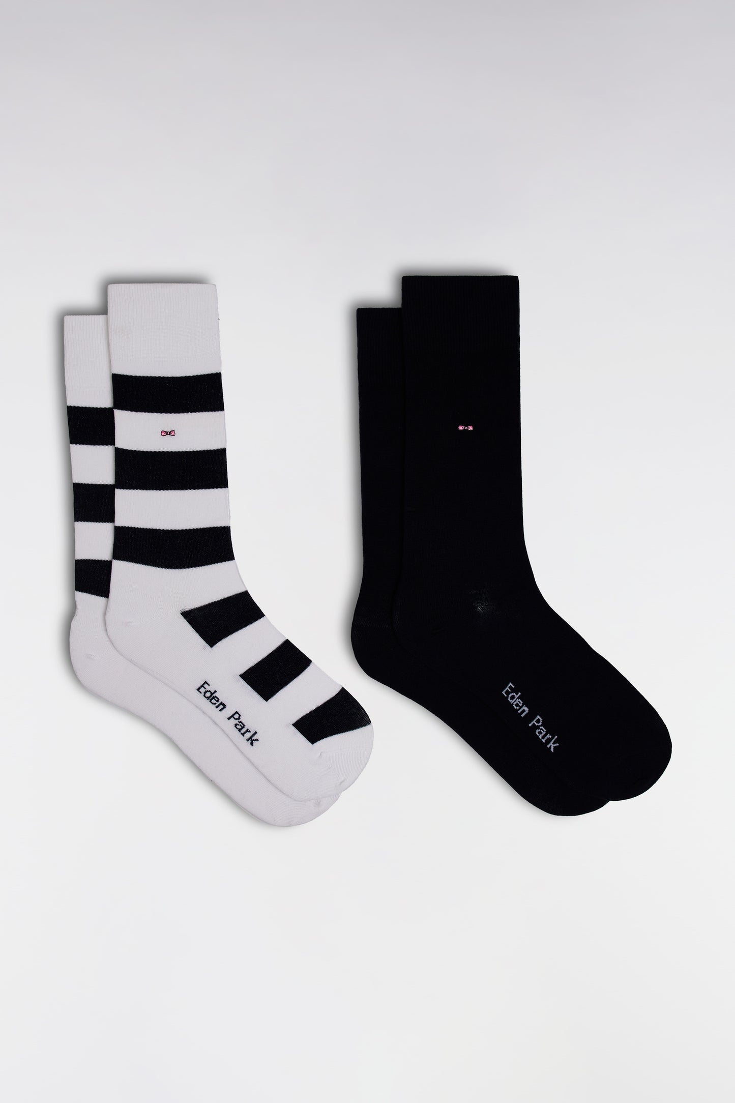 Pack of 2 pairs of white and navy stretch cotton blend socks