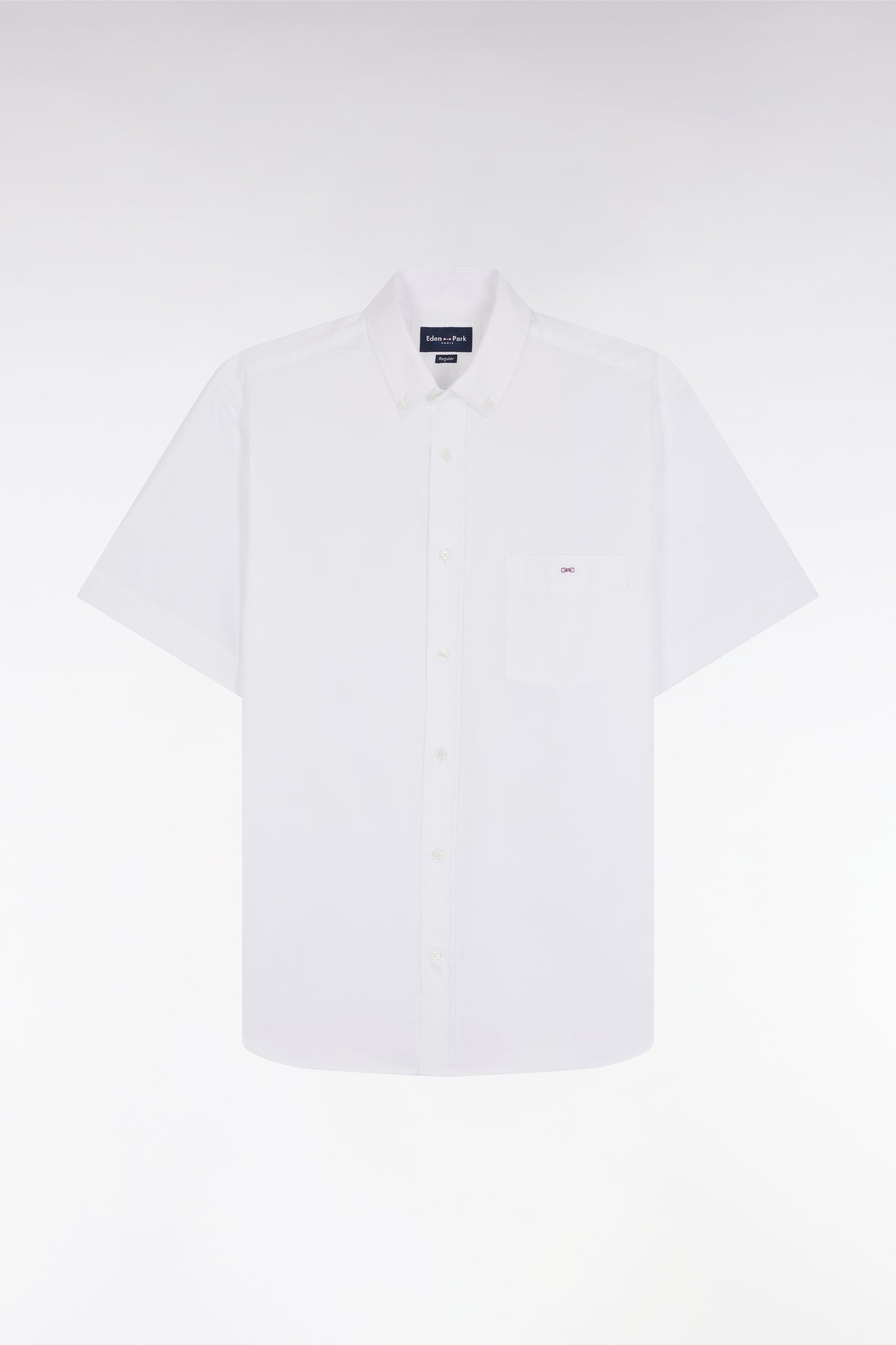 Chemise à manches courtes en coton blanc coupe droite