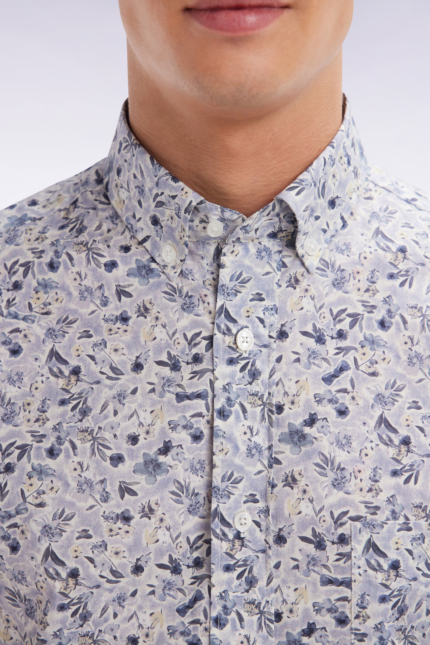 Chemise à manches courtes en popeline de coton Pima grise micromotif floral coupe droite