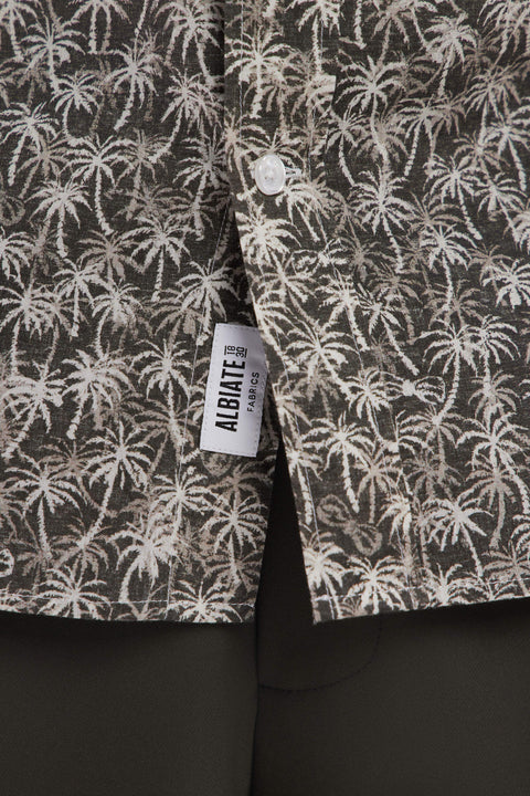 Chemise à manches courtes en coton kaki à microimprimé palmiers coupe droite - Image 3