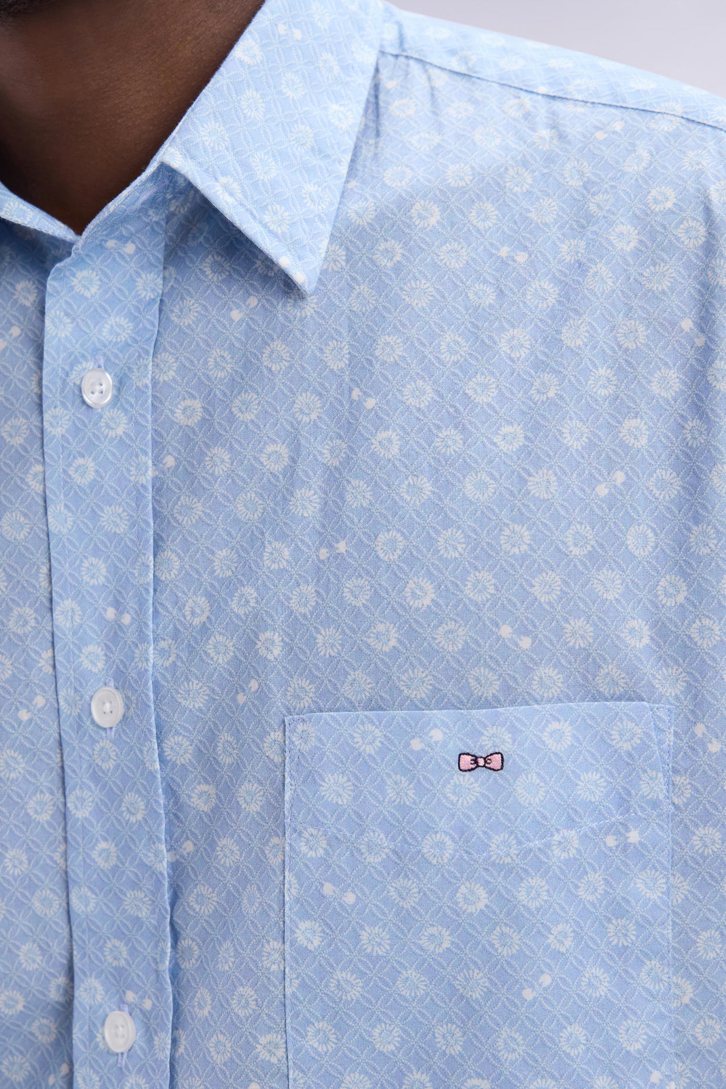 Straight-fit white printed sky blue cotton poplin shirt