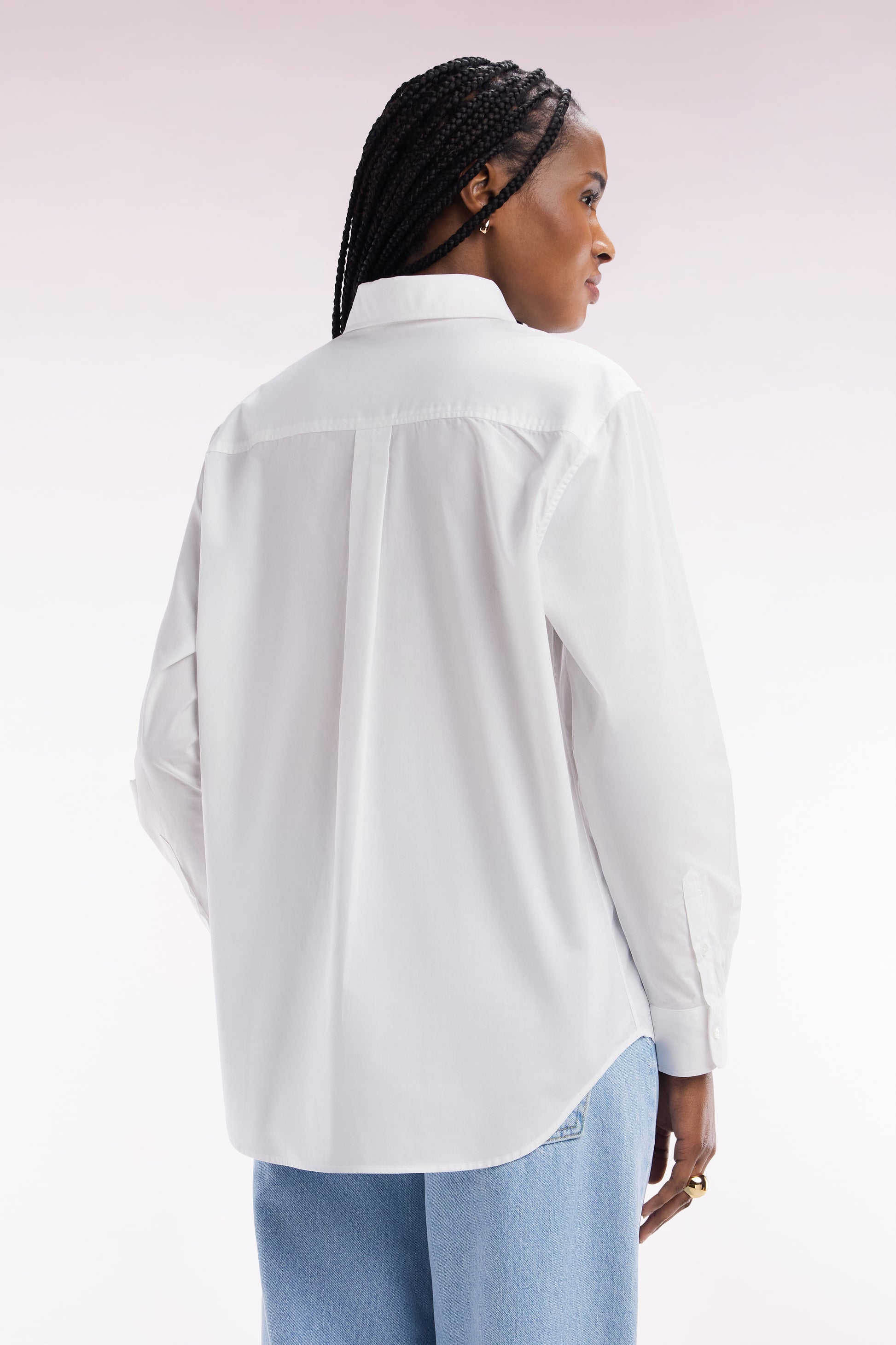 Chemise unie en coton blanc coupe décontractée