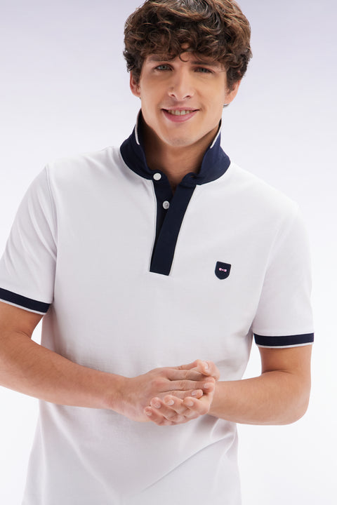 Polo uni à manches courtes en coton stretch blanc passepoil contrasté coupe ajustée - Image 3