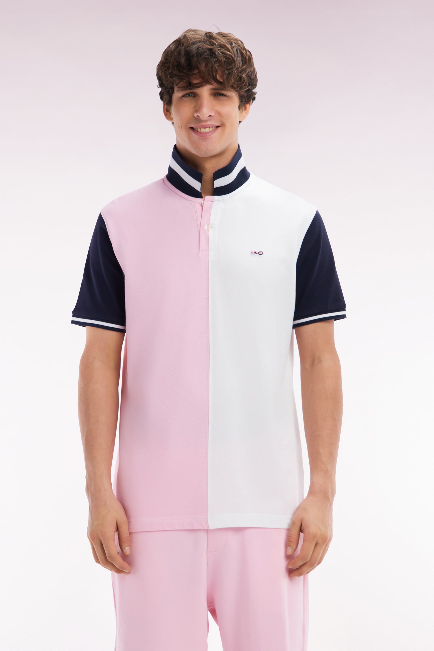 Polo à manches courtes en coton bicolore rose et blanc coupe décontractée