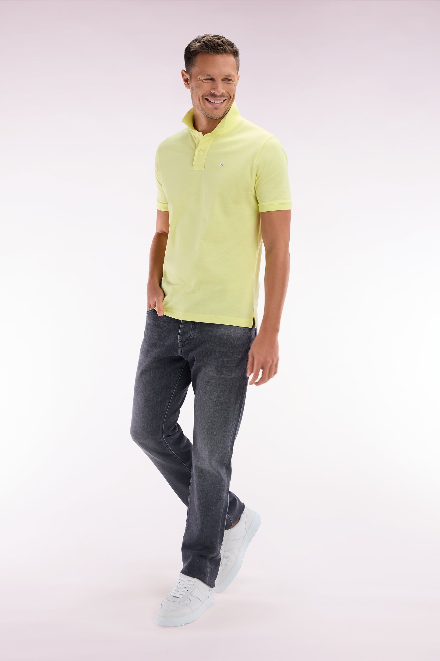 Straight-fit short-sleeved polo shirt in yellow Pima cotton