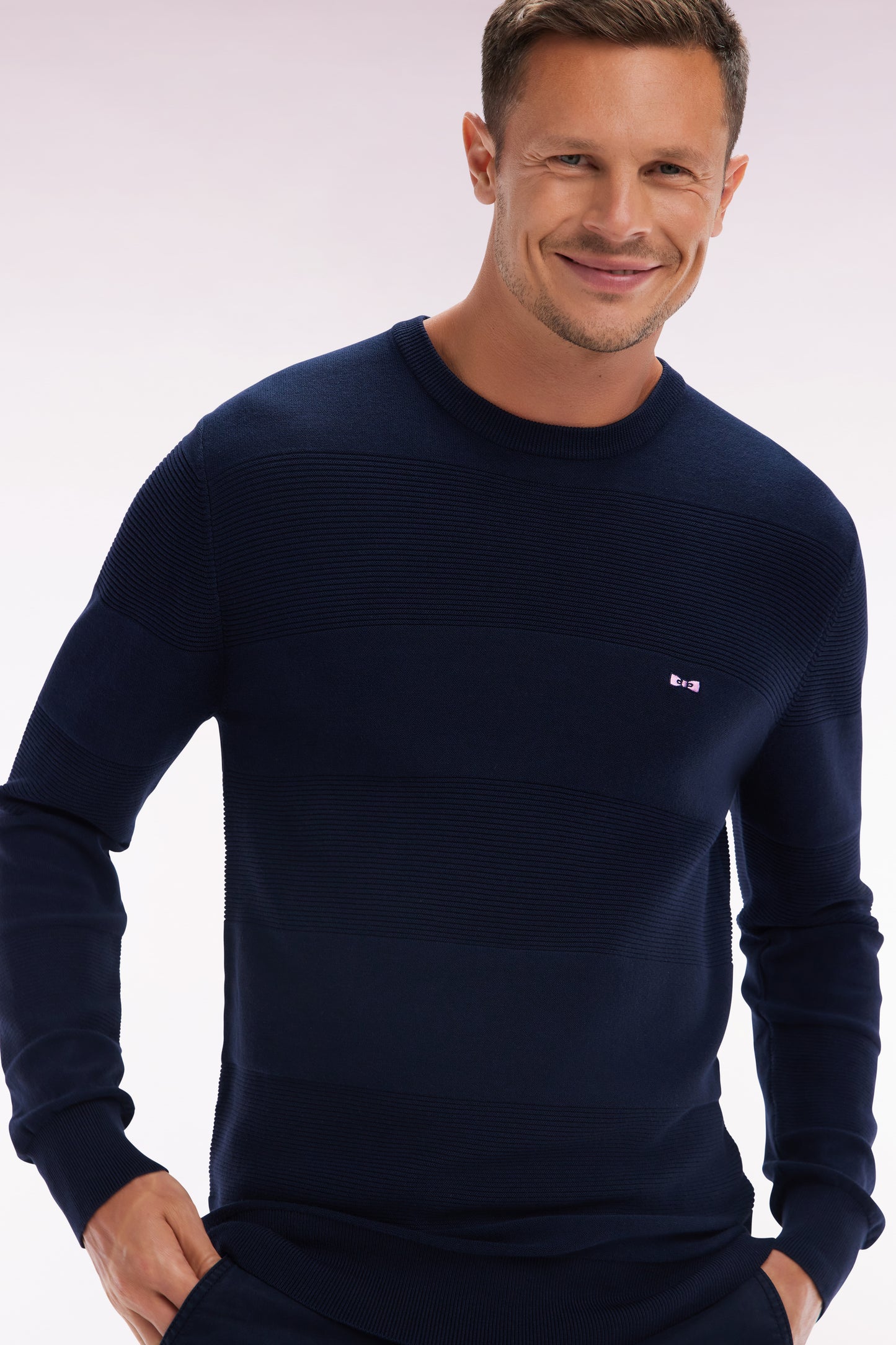 Straight-fit navy cotton knit round-neck jumper