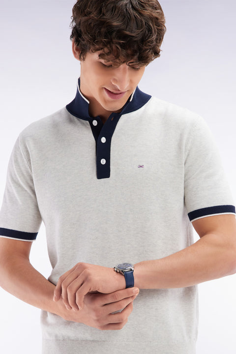 Pull manches courtes à col polo en coton gris coupe droite - Image 3