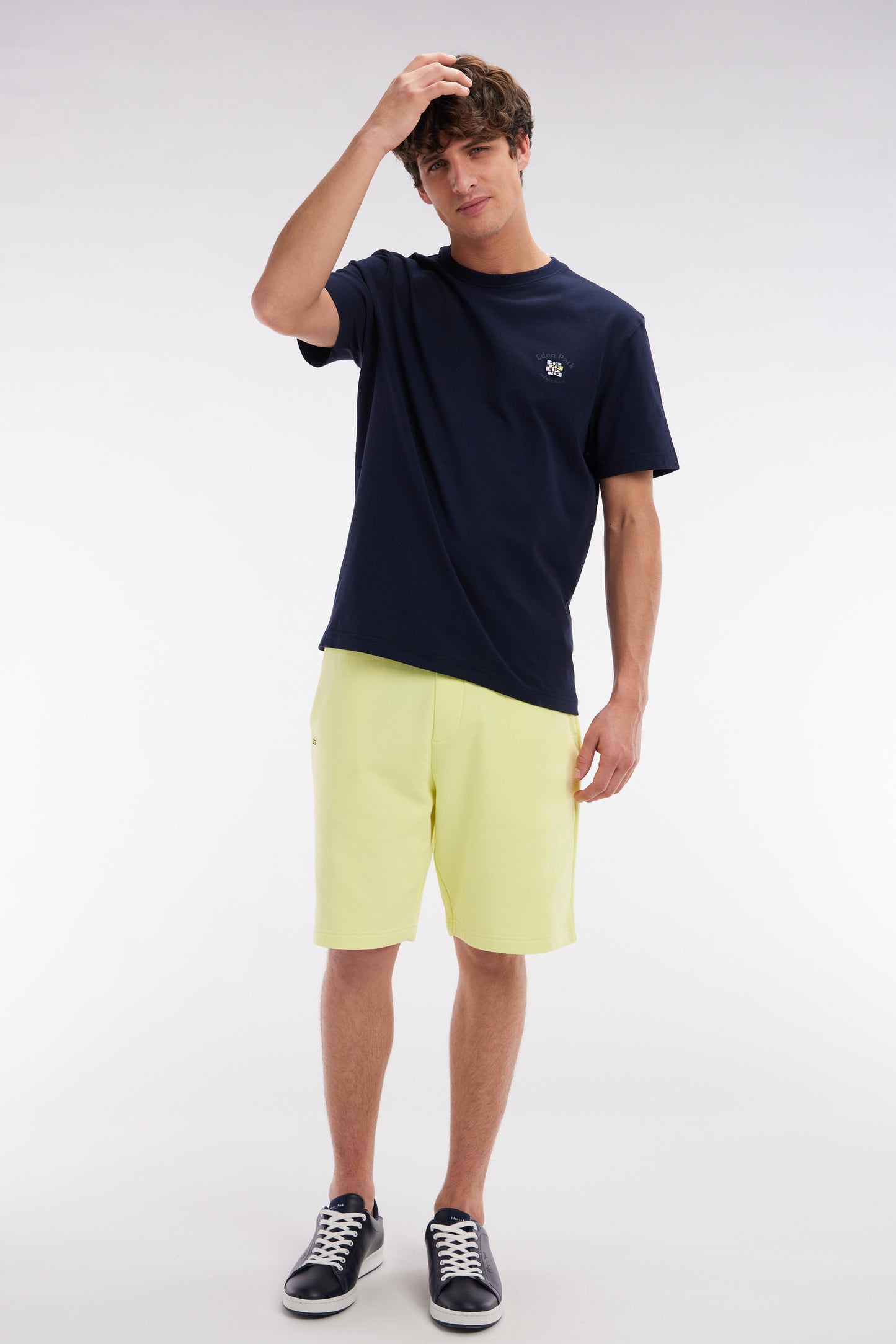 Relaxed fit yellow cotton fleece shorts