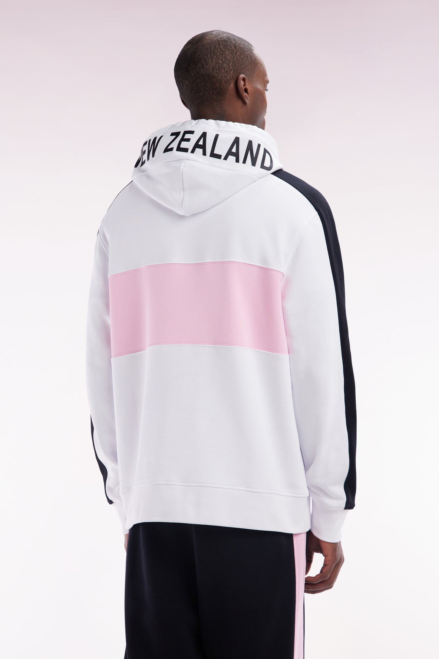 Sweatshirt à capuche New Zealand en coton blanc coupe décontractée