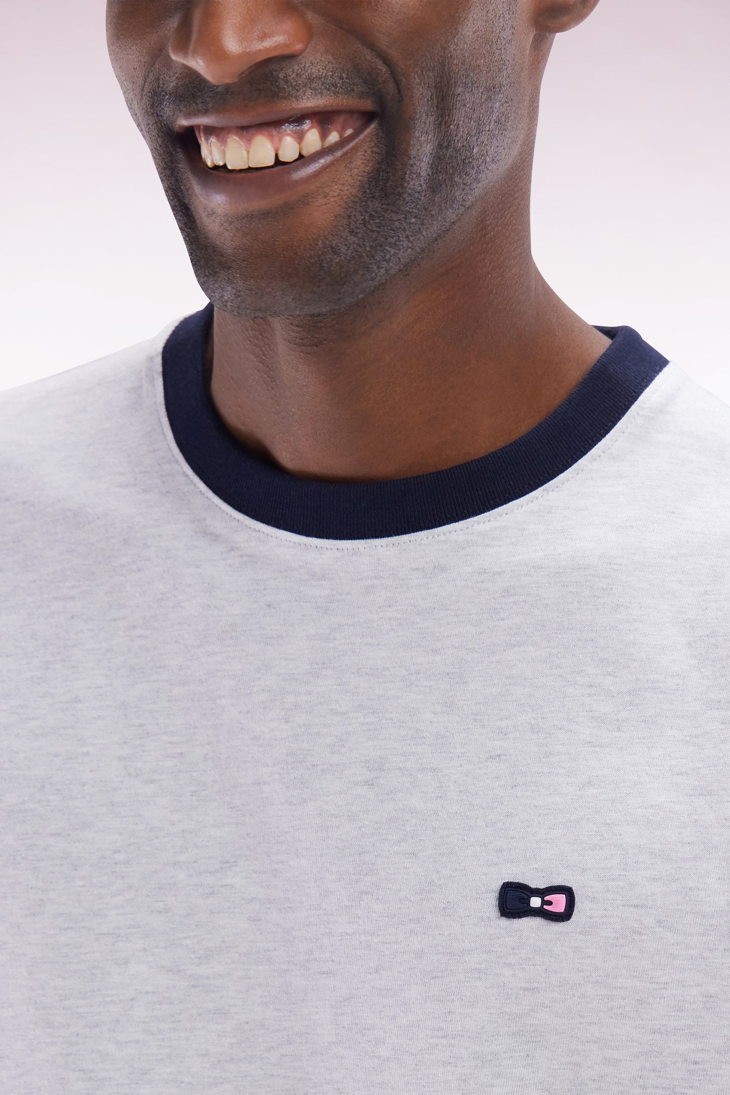 Straight-fit grey cotton T-shirt with back embroidery